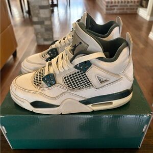 Jordan Kids Sneakers in Cream and Green
